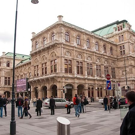 Opera Am Operneck Self Check In Lägenhet Wien Exteriör bild